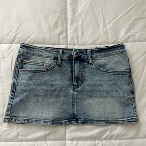 FASHION NOVA denim mini skirt 😍